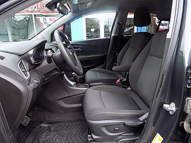  2018 Chevrolet Trax Image: 8