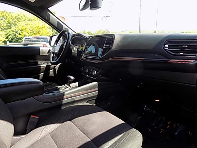  2025 Dodge Durango Image: 9