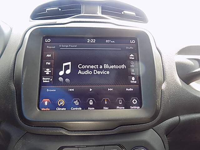  2021 Jeep Renegade Image: 9