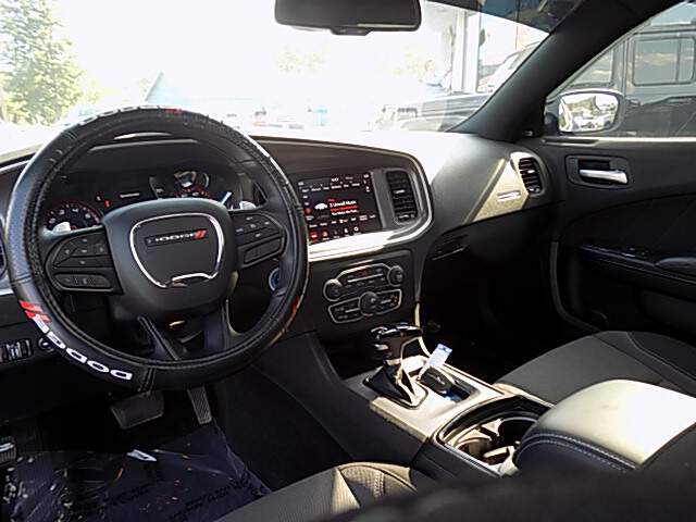  2022 Dodge Charger Image: 9