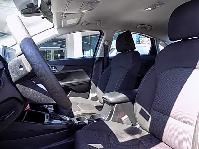  2020 Kia Forte Image: 6