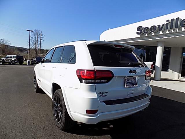  2019 Jeep Grand Cherokee Image:…