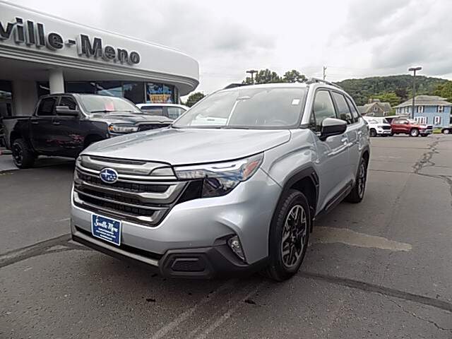  2025 Subaru Forester Image: 0