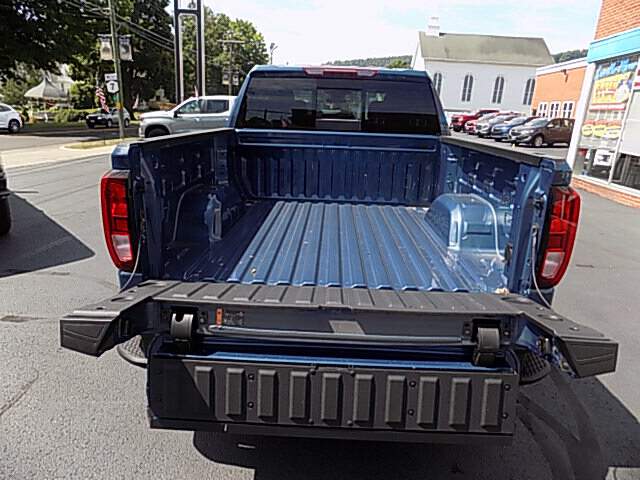  2026 GMC Sierra 1500 Image:…