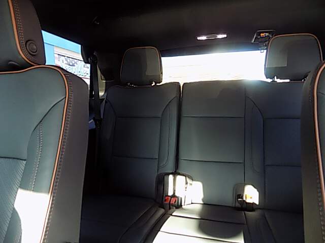  2026 GMC Yukon Image: 10