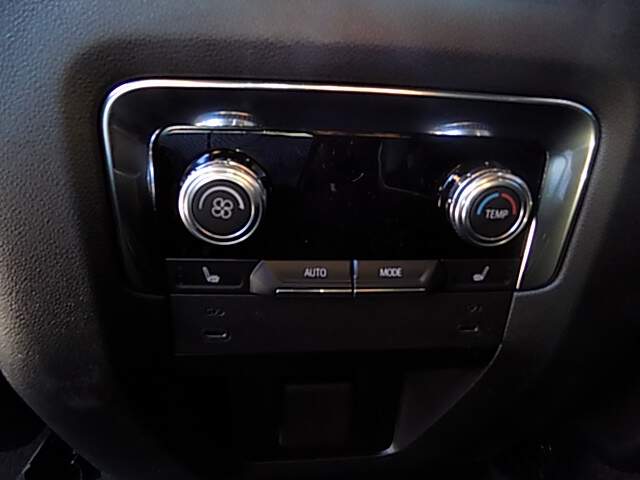  2026 GMC Yukon Image: 11