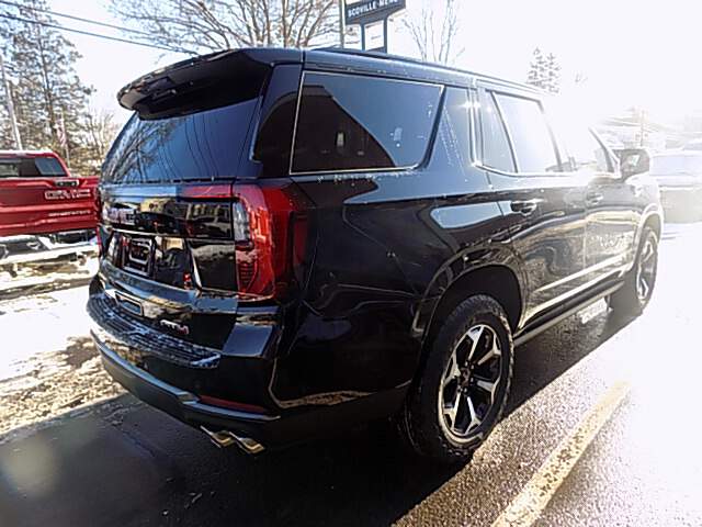  2026 GMC Yukon Image: 4