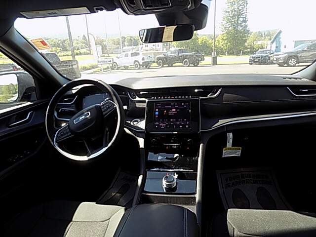  2026 Jeep Grand Cherokee Image:…