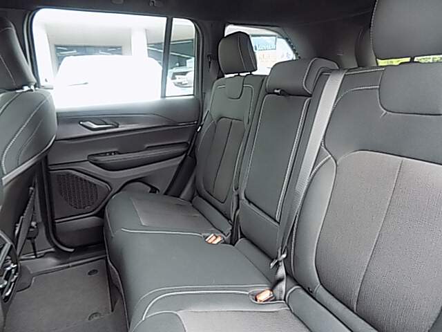  2026 Jeep Grand Cherokee Image:…