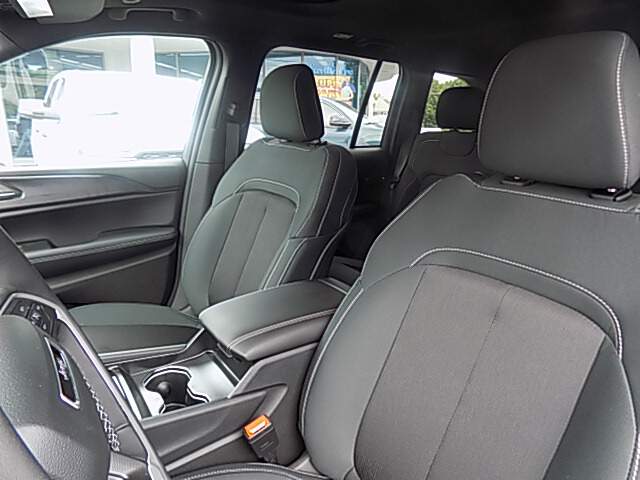  2026 Jeep Grand Cherokee Image:…