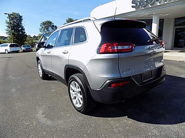 Used 2018 Jeep Cherokee Latitude Plus with VIN 1C4PJMLB3JD512961 for sale in Owego, NY