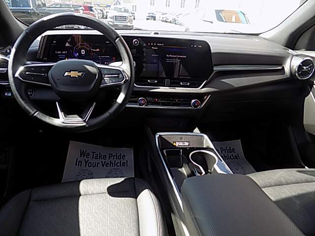  2025 Chevrolet Equinox Image: 9