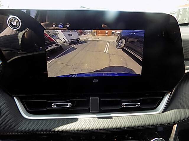  2025 Chevrolet Equinox Image: 12