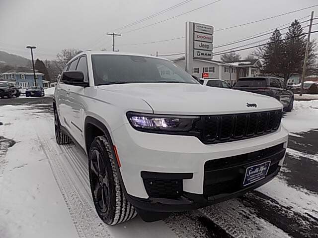  2022 Jeep Grand Cherokee L…