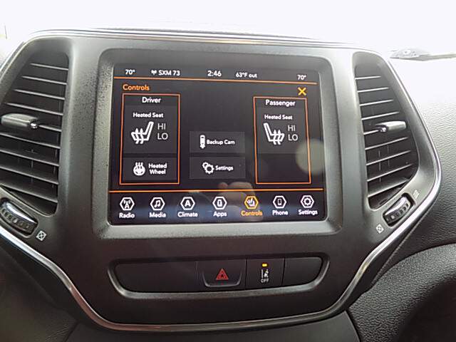  2022 Jeep Cherokee Image: 9