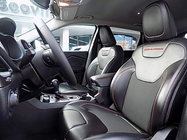  2022 Jeep Cherokee Image: 5