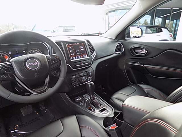  2022 Jeep Cherokee Image: 7