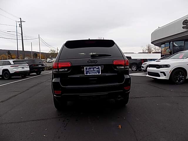  2020 Jeep Grand Cherokee Image:…