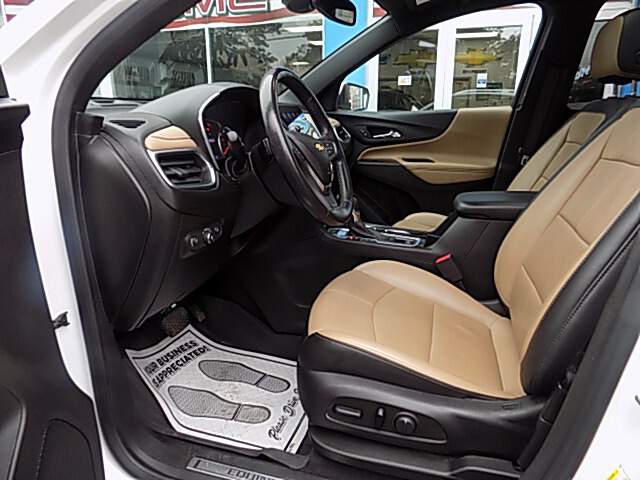  2022 Chevrolet Equinox Image: 10