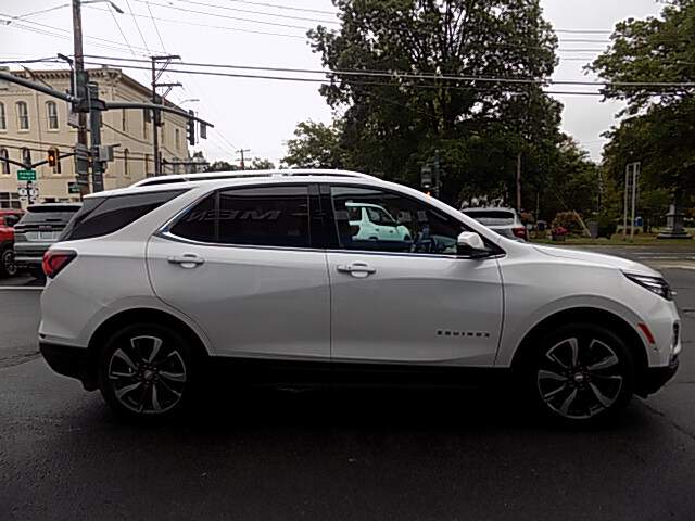  2022 Chevrolet Equinox Image: 5