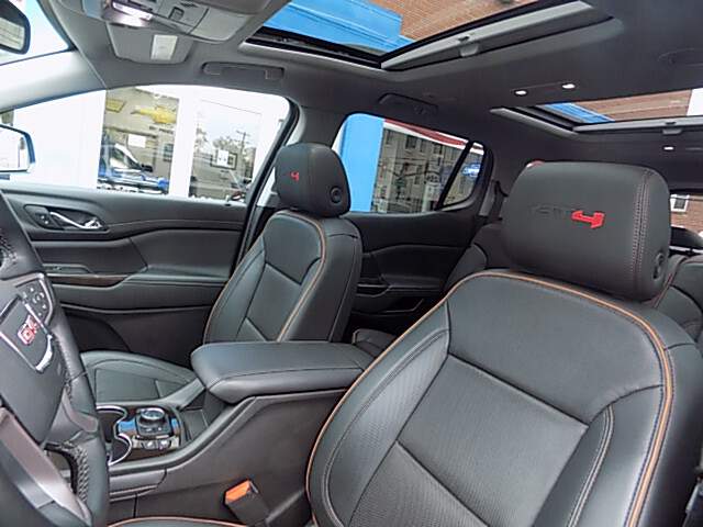  2023 GMC Acadia Image: 9