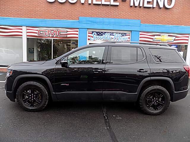  2023 GMC Acadia Image: 1