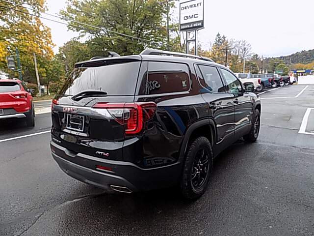  2023 GMC Acadia Image: 4