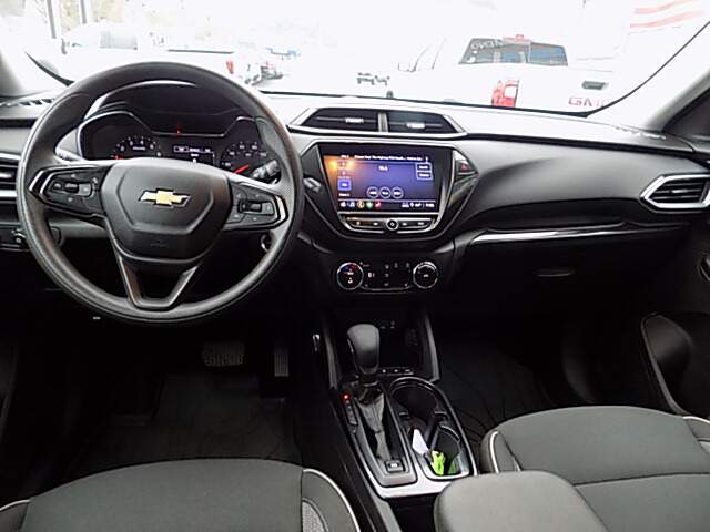  2023 Chevrolet Trailblazer Image: 10