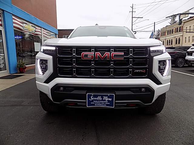  2024 GMC Canyon Image: 1