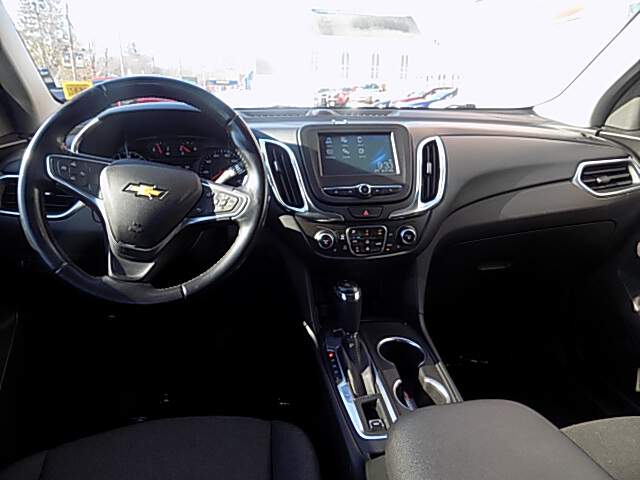  2018 Chevrolet Equinox Image: 9