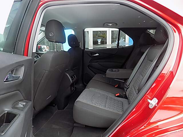  2023 Chevrolet Equinox Image: 8