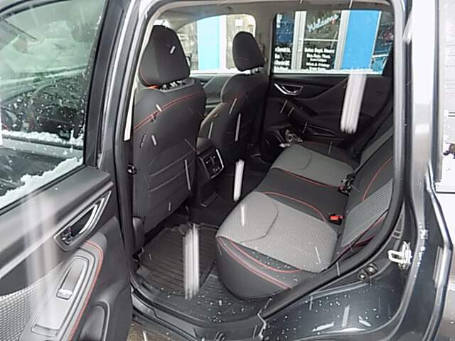  2020 Subaru Forester Image: 5