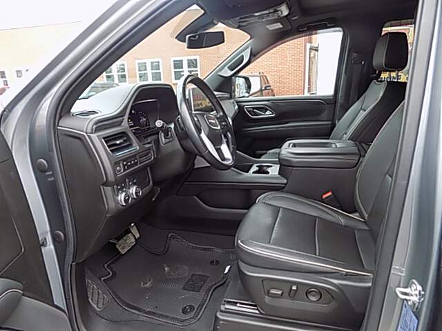  2022 GMC Yukon Image: 8