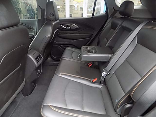  2021 GMC Terrain Image: 7