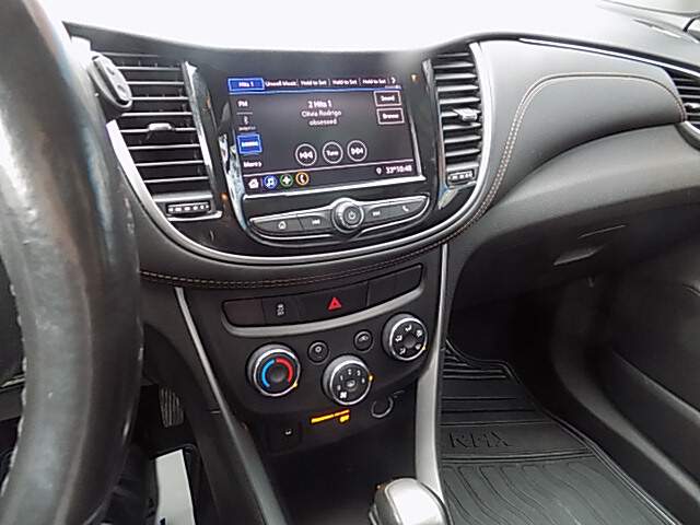  2020 Chevrolet Trax Image: 10