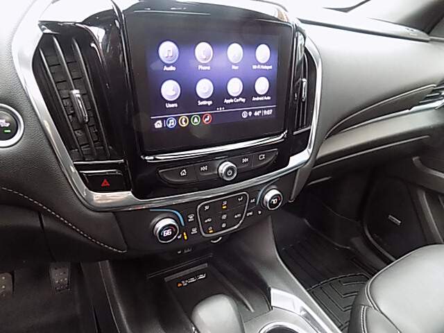  2023 Chevrolet Traverse Image: 10