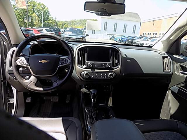  2022 Chevrolet Colorado Image: 10