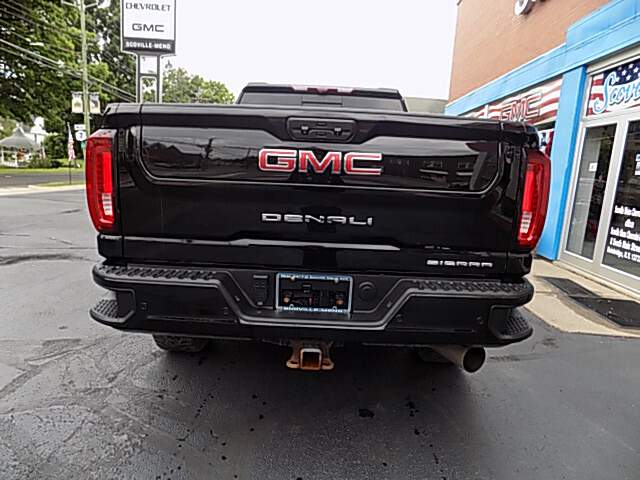  2021 GMC Sierra 2500 Image:…