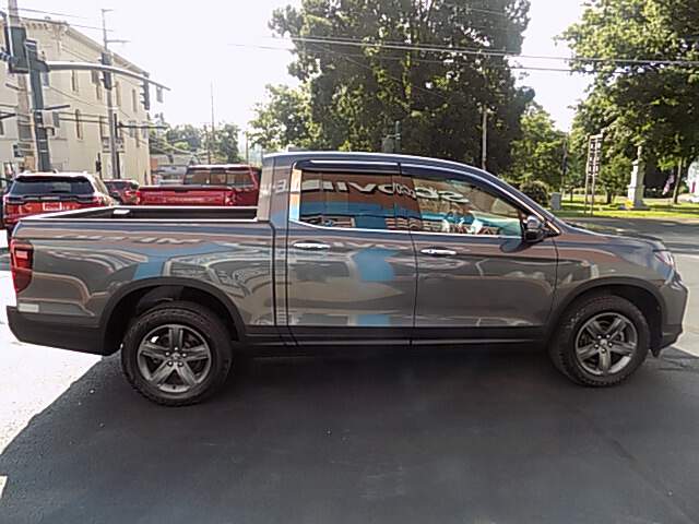  2023 Honda Ridgeline Image: 3