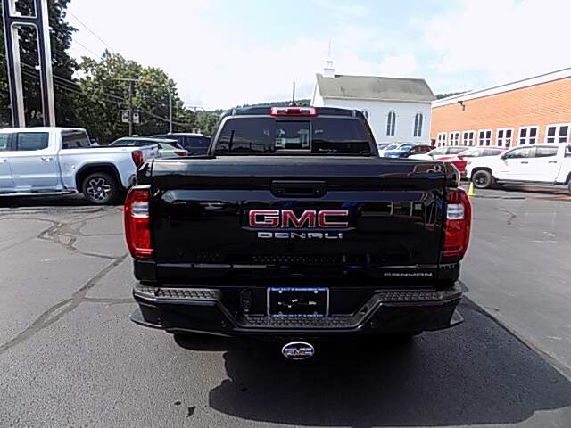  2023 GMC Canyon Image: 5