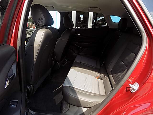  2024 Chevrolet Trax Image: 9