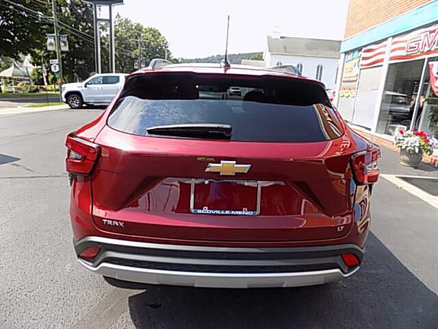 2024 Chevrolet Trax Image: 5