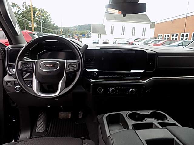  2023 GMC Sierra 1500 Image:…