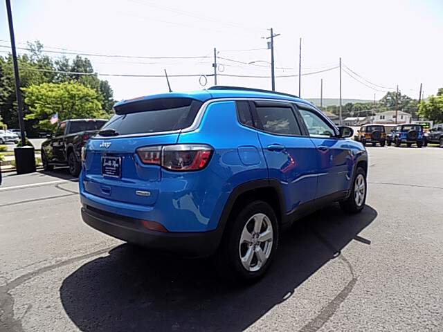  2021 Jeep Compass Image: 4