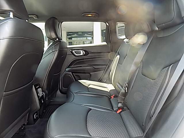  2023 Jeep Compass Image: 7
