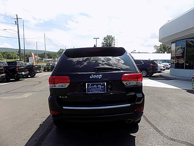  2019 Jeep Grand Cherokee Image:…