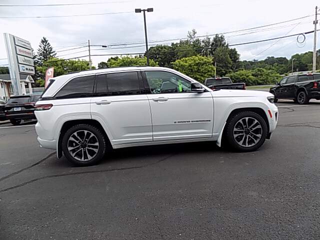  2023 Jeep Grand Cherokee Image:…