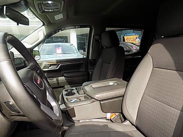  2024 GMC Sierra 1500 Image:…