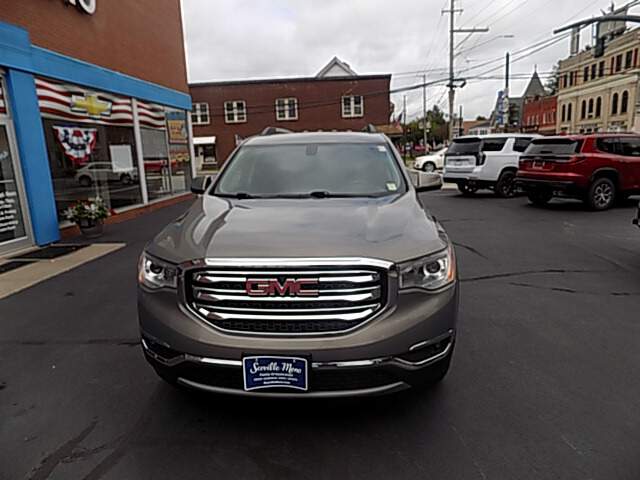  2019 GMC Acadia Image: 10