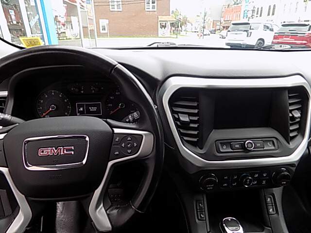  2019 GMC Acadia Image: 8